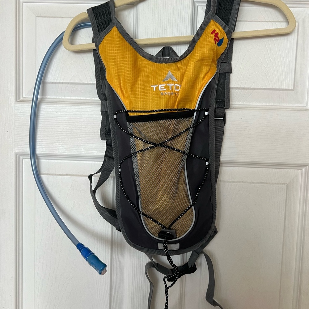 Teton Sports Trailrunner 2.0 Hydration Backpack